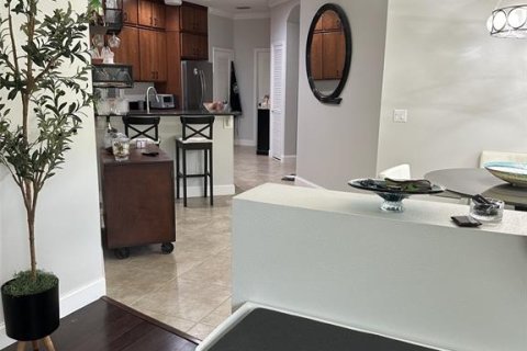 Casa en venta en Tampa, Florida, 3 dormitorios, 169.92 m2 № 2239105 - foto 10