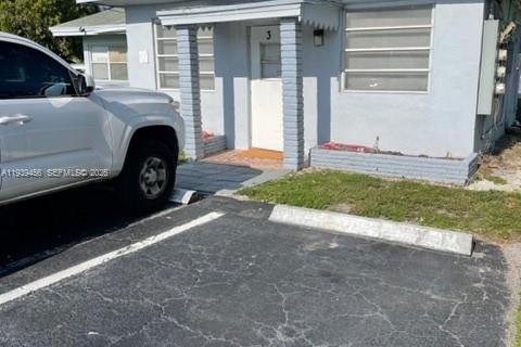 Studio à Dania Beach, Floride № 1997440