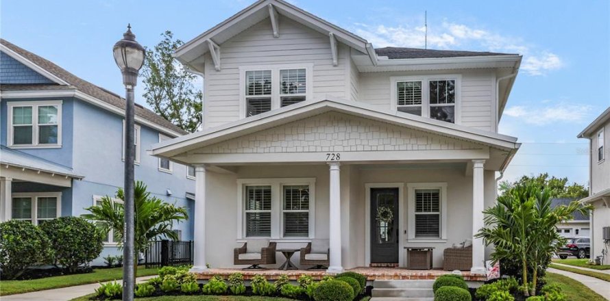 Villa ou maison à Winter Garden, Floride 5 chambres, 330.27 m2 № 2420160