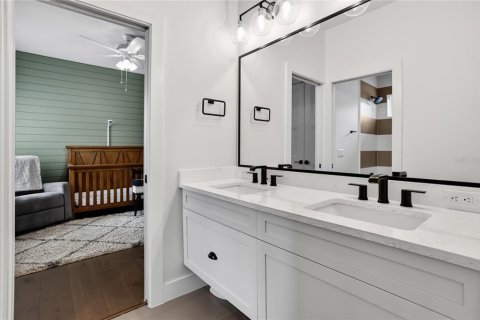 Villa ou maison à vendre à Winter Garden, Floride: 5 chambres, 330.27 m2 № 2420160 - photo 29