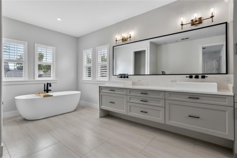 Villa ou maison à vendre à Winter Garden, Floride: 5 chambres, 330.27 m2 № 2420160 - photo 24