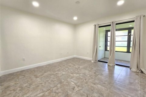 Condo in Clearwater, Florida, 2 bedrooms  № 2208332 - photo 18