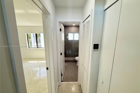 Appartement à louer à Miami, Floride: 1 chambre, 55.74 m2 № 1965369 - photo 4