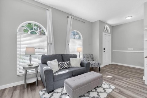 Villa ou maison à vendre à Trinity, Floride: 5 chambres, 212.75 m2 № 2358171 - photo 6