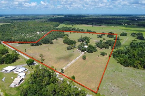 House in Arcadia, Florida 3 bedrooms, 182.83 sq.m. № 2201602 - photo 30