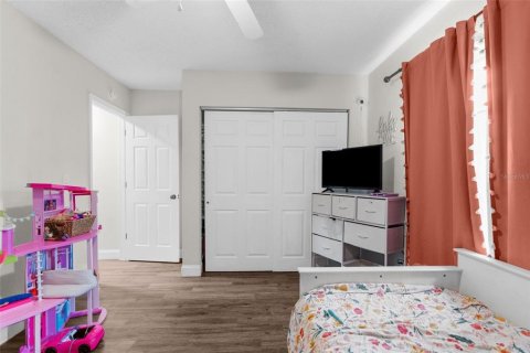 House in Spring Hill, Florida 3 bedrooms, 129.13 sq.m. № 1910774 - photo 22