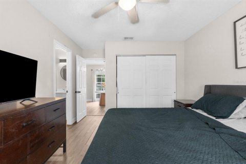House in Spring Hill, Florida 3 bedrooms, 129.13 sq.m. № 1910774 - photo 16