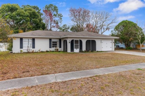 House in Spring Hill, Florida 3 bedrooms, 129.13 sq.m. № 1910774 - photo 2