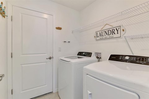 Casa en venta en Rotonda, Florida, 4 dormitorios, 167.32 m2 № 1776616 - foto 27