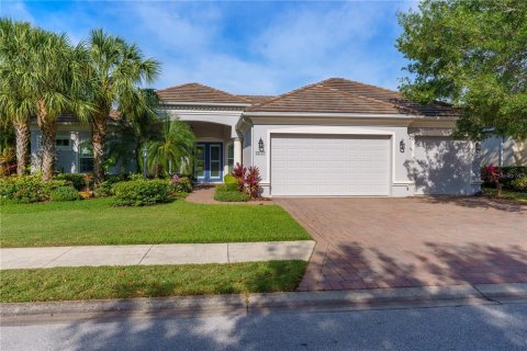 Villa ou maison à vendre à Lakewood Ranch, Floride: 4 chambres, 305.56 m2 № 2388660 - photo 7