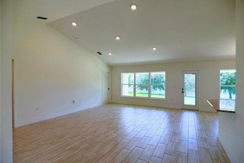 Villa ou maison à vendre à Dade City, Floride: 4 chambres, 201.51 m2 № 2231070 - photo 20