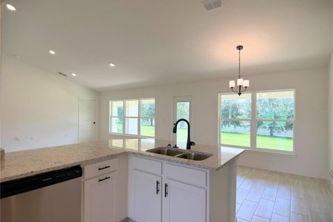 Villa ou maison à vendre à Dade City, Floride: 4 chambres, 201.51 m2 № 2231070 - photo 8