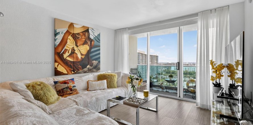 Condo in Hollywood, Florida, 1 bedroom № 1929924