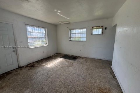 House in Miami-Dade, Florida № 1986750 - photo 7