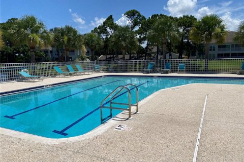 Condominio en alquiler en Bradenton, Florida, 2 dormitorios, 115.2 m2 № 231569 - foto 26