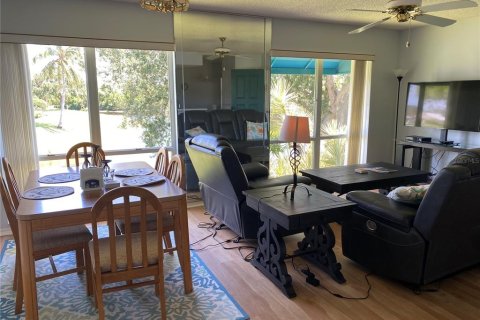 Condominio en alquiler en Bradenton, Florida, 2 dormitorios, 115.2 m2 № 231569 - foto 7