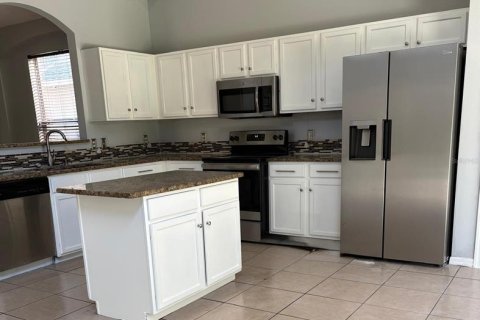 Casa en alquiler en Haines City, Florida, 7 dormitorios, 266.07 m2 № 1919004 - foto 7