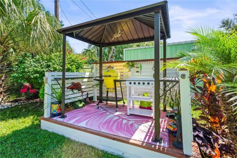 House in New Port Richey, Florida 2 bedrooms, 80.27 sq.m. № 1916405 - photo 30