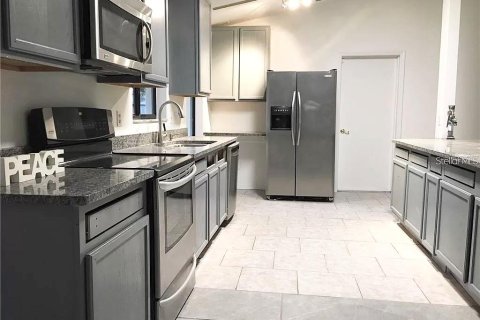 Villa ou maison à louer à Orlando, Floride: 3 chambres, 131.92 m2 № 2105765 - photo 15