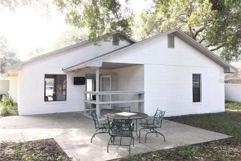 Villa ou maison à louer à Orlando, Floride: 3 chambres, 131.92 m2 № 2105765 - photo 25