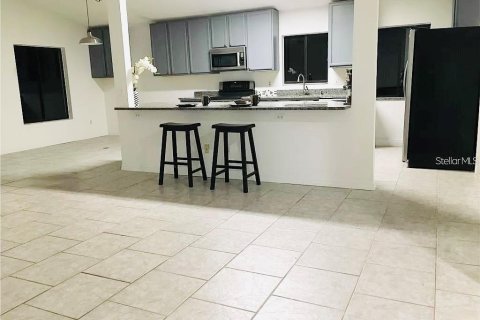 Villa ou maison à louer à Orlando, Floride: 3 chambres, 131.92 m2 № 2105765 - photo 8