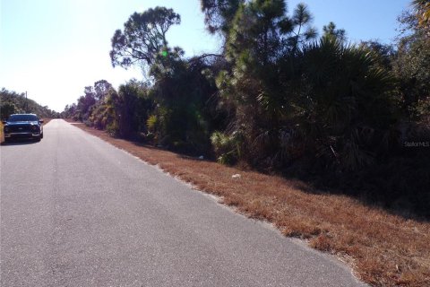 Terreno en venta en North Port, Florida № 2161064 - foto 7