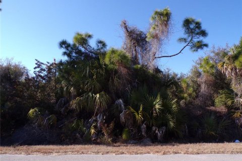 Terreno en North Port, Florida № 2161064