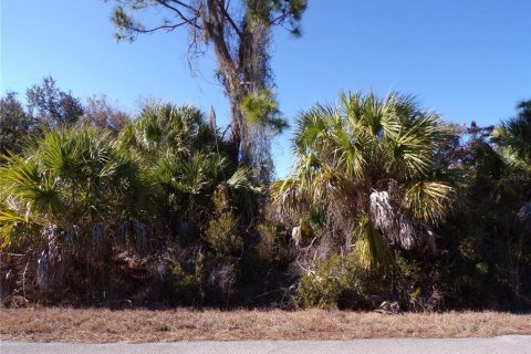 Terreno en venta en North Port, Florida № 2161064 - foto 2