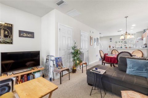 Touwnhouse à vendre à Tampa, Floride: 2 chambres, 115.94 m2 № 1906316 - photo 10