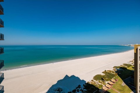 Condo à Clearwater, Floride, 2 chambres  № 2128148