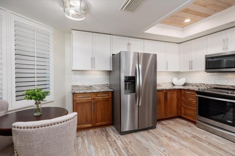 Condo in Clearwater, Florida, 2 bedrooms  № 2128148 - photo 9