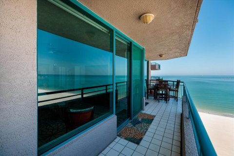 Condo in Clearwater, Florida, 2 bedrooms  № 2128148 - photo 16