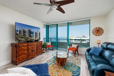 Condo in Clearwater, Florida, 2 bedrooms  № 2128148 - photo 15