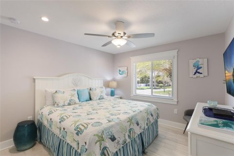 Condominio en venta en Holmes Beach, Florida, 2 dormitorios, 86.12 m2 № 1902020 - foto 19