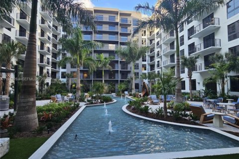 Condominio en alquiler en North Miami, Florida, 2 dormitorios, 101.08 m2 № 2036339 - foto 11