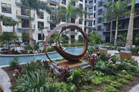 Condominio en alquiler en North Miami, Florida, 2 dormitorios, 101.08 m2 № 2036339 - foto 12