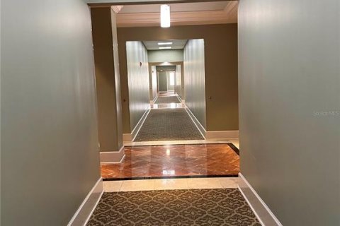 Commercial property in Orlando, Florida 33.26 sq.m. № 1597873 - photo 4