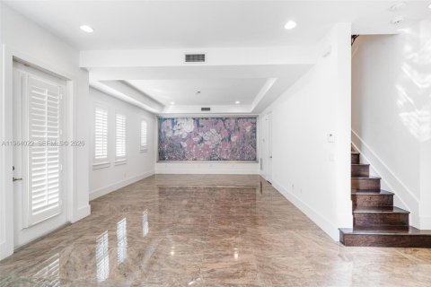 Casa en alquiler en Fort Lauderdale, Florida, 3 dormitorios, 226.31 m2 № 2025676 - foto 9