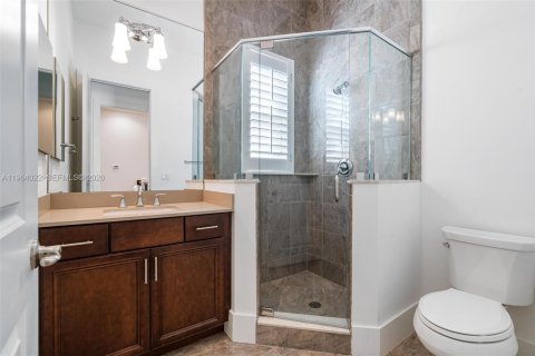 Casa en alquiler en Fort Lauderdale, Florida, 3 dormitorios, 226.31 m2 № 2025676 - foto 23