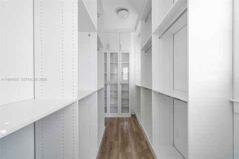 Casa en alquiler en Fort Lauderdale, Florida, 3 dormitorios, 226.31 m2 № 2025676 - foto 15