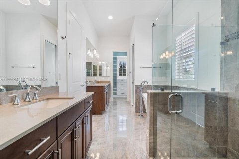 Casa en alquiler en Fort Lauderdale, Florida, 3 dormitorios, 226.31 m2 № 2025676 - foto 19