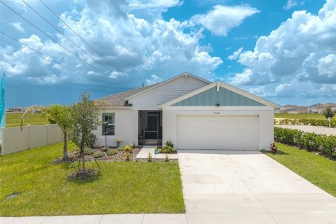 Casa en Haines City, Florida 4 dormitorios, 187.66 m2 № 2156789