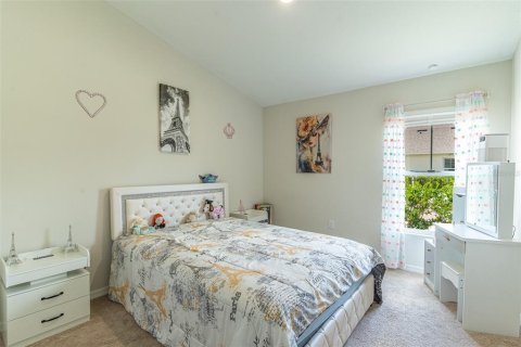 Casa en venta en Haines City, Florida, 4 dormitorios, 187.66 m2 № 2156789 - foto 9