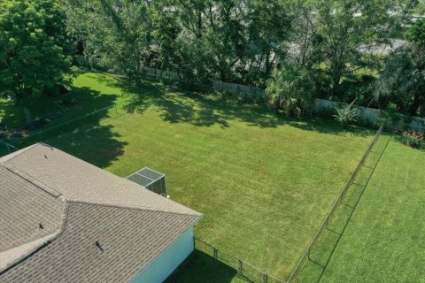 House in Ocala, Florida 3 bedrooms, 137.12 sq.m. № 1873376 - photo 21