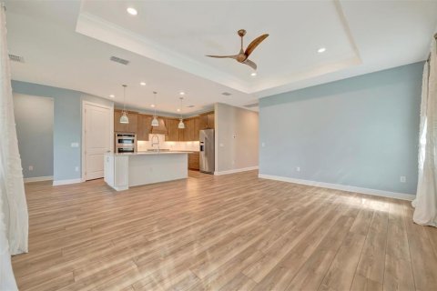 House in Parrish, Florida 3 bedrooms, 190.82 sq.m. № 1906812 - photo 20