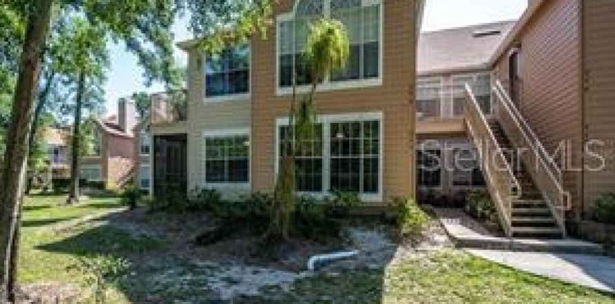 Condo à Altamonte Springs, Floride, 3 chambres  № 2204645