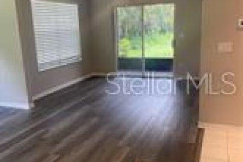 Copropriété à louer à Altamonte Springs, Floride: 3 chambres, 108.32 m2 № 2204645 - photo 3