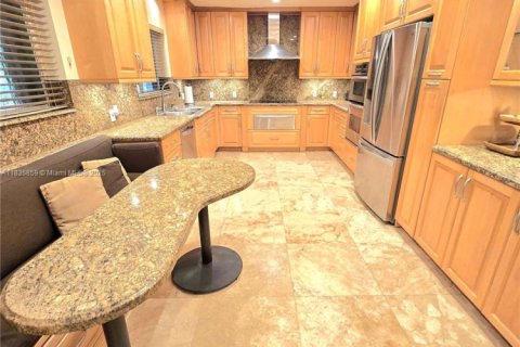 House in Pinecrest, Florida 4 bedrooms, 377.55 sq.m. № 1820012 - photo 30