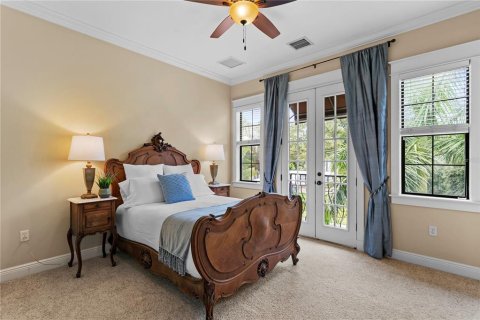 Casa en venta en Tampa, Florida, 5 dormitorios, 422.33 m2 № 1639693 - foto 29
