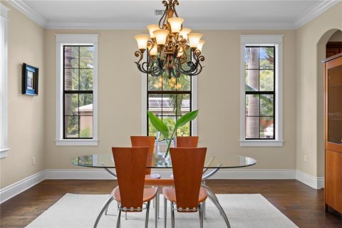 Casa en venta en Tampa, Florida, 5 dormitorios, 422.33 m2 № 1639693 - foto 17